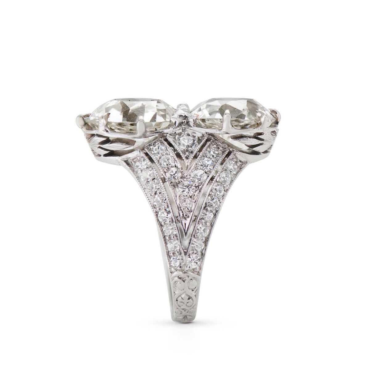 ART DECO DIAMOND, PLATINUM RING