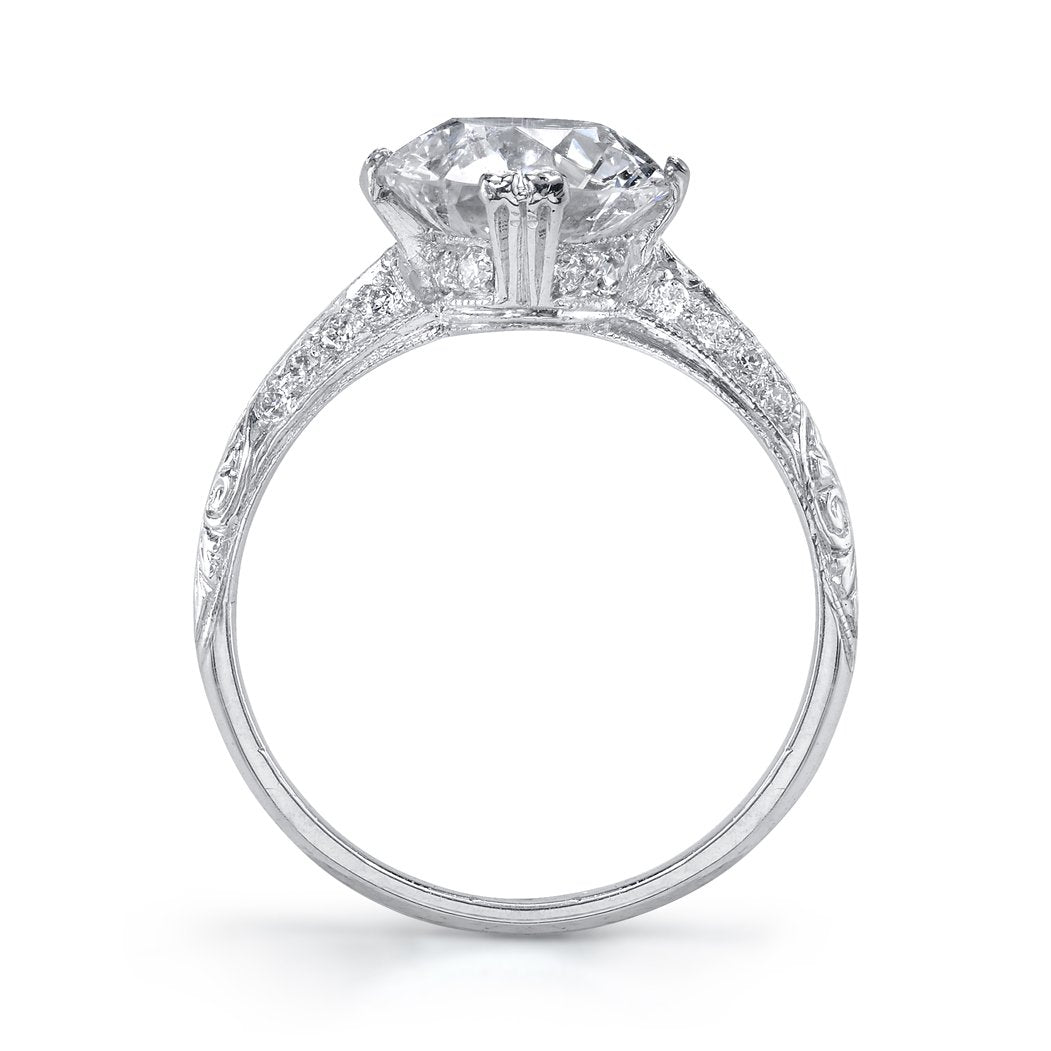 Round Ring in platinum