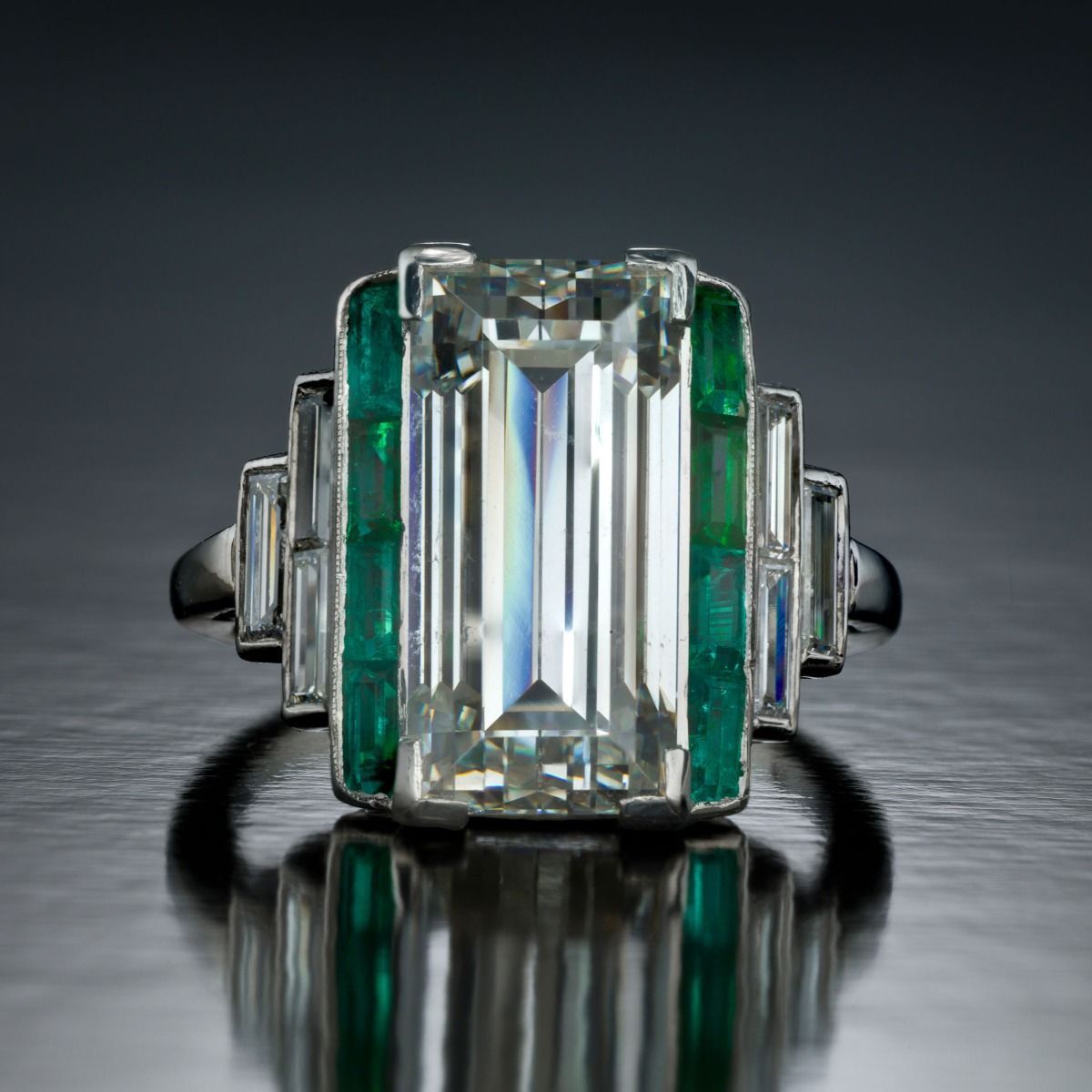 ART DECO DIAMOND, EMERALD, ENGAGEMENT RING