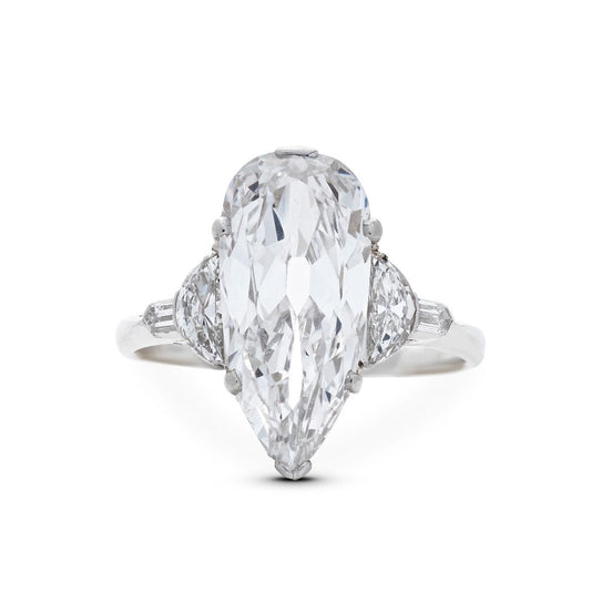 ART DECO DIAMOND, PLATINUM ENGAGEMENT RING