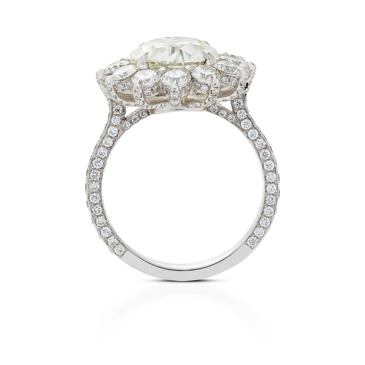 NEIL LANE ROUND CUT DIAMOND, SUNFLOWER ENGAGEMENT RING