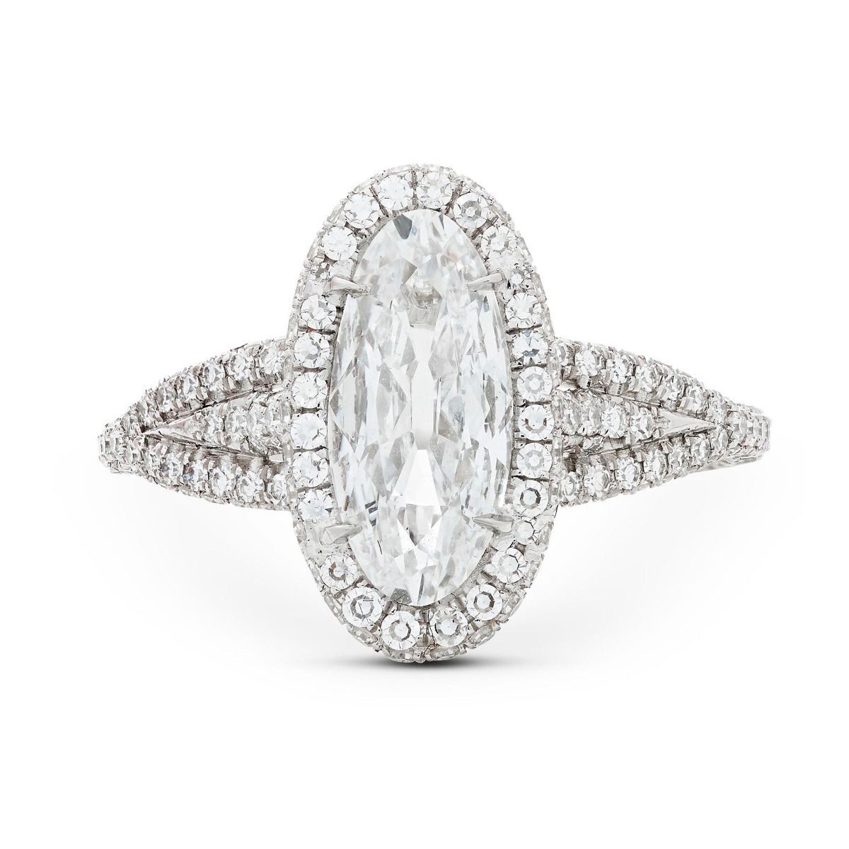 MOVAL-SHAPED DIAMOND AND PLATINUM ENGAGEMENT RING