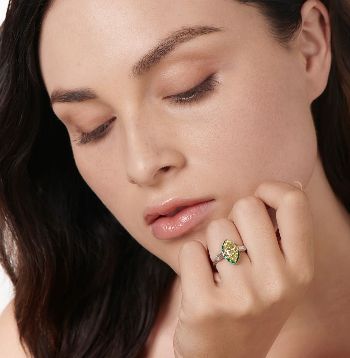 ART DECO FANCY INTENSE YELLOW DIAMOND, PLATINUM RING